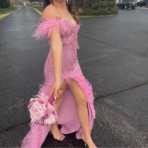 Portia & Scarlett Prom Dress